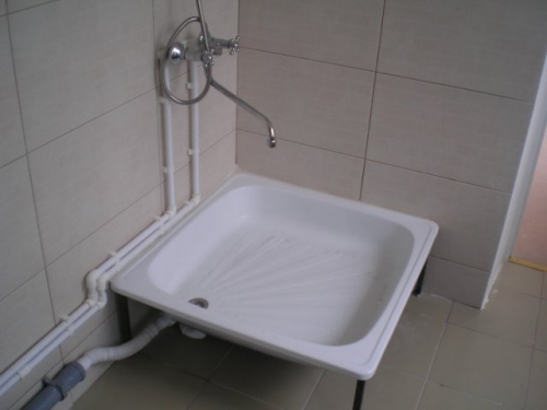 Как осуществить монтаж водостока?