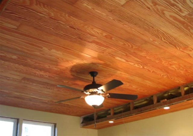 Потолок из дерева своими руками