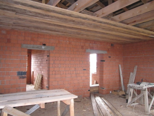 Подготовка основания и монтаж каркаса