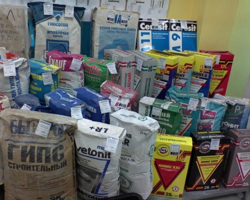 Состав самовыравнивающейся смеси