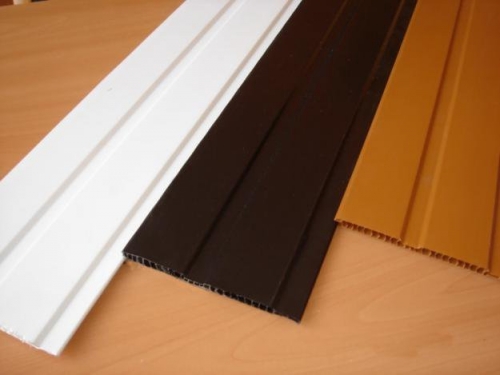 Отделка стен пластиковыми панелями