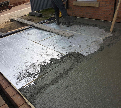 Устройство бетонного пола по грунту: выбор материалов