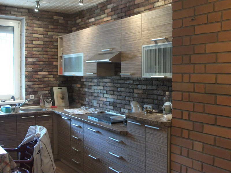 Декоративная плитка для кухни: что это такое?