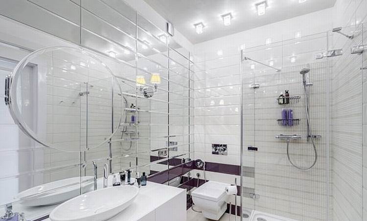 Дизайн ванной комнаты зеркальной плиткой