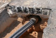 Как осуществляется бестраншейный ремонт трубопровода?