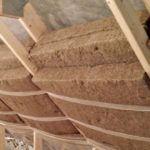 Преимущества натуральных утеплителей?