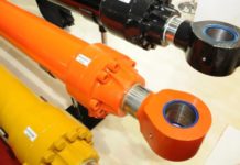 Как заменить гидравлику на спецтехнике?