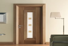 На что обращать внимание, покупая межкомнатную дверь?