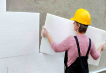 Для чего отделывать фасады пенопластом?