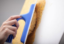 Как наносить жидкие обои правильно?