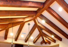 Как используется декоративный брус?