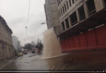 «Проблема управления»: депутат Госдумы Делягин объяснил причину массовых прорывов труб в Петербурге