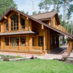 Деревянные дома из бруса: в чём их достоинства