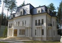 «Мокрый фасад» в тандеме с природным камнем