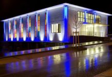 Где используется архитектурное освещение?