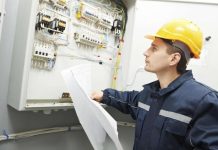 Как получить удостоверение электрика?