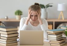 Как студенту всё успеть: заказать курсовую