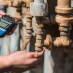 Как выбрать компанию для поверки счетчиков воды: рекомендации и советы