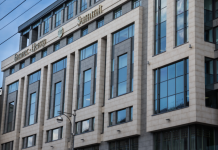 Навесной фасад: эффектная облицовка зданий