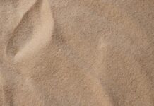 Речной песок как строительный материал: свойства, применение