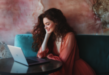 Как знакомятся в видеочате Flingster: советы и подсказки экспертов