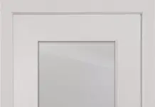 Межкомнатные двери с рисунком: стильные и функциональные решения