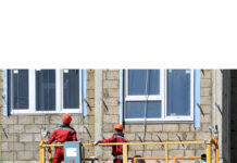 Аренда фасадных люлек: безопасность и эффективность работ